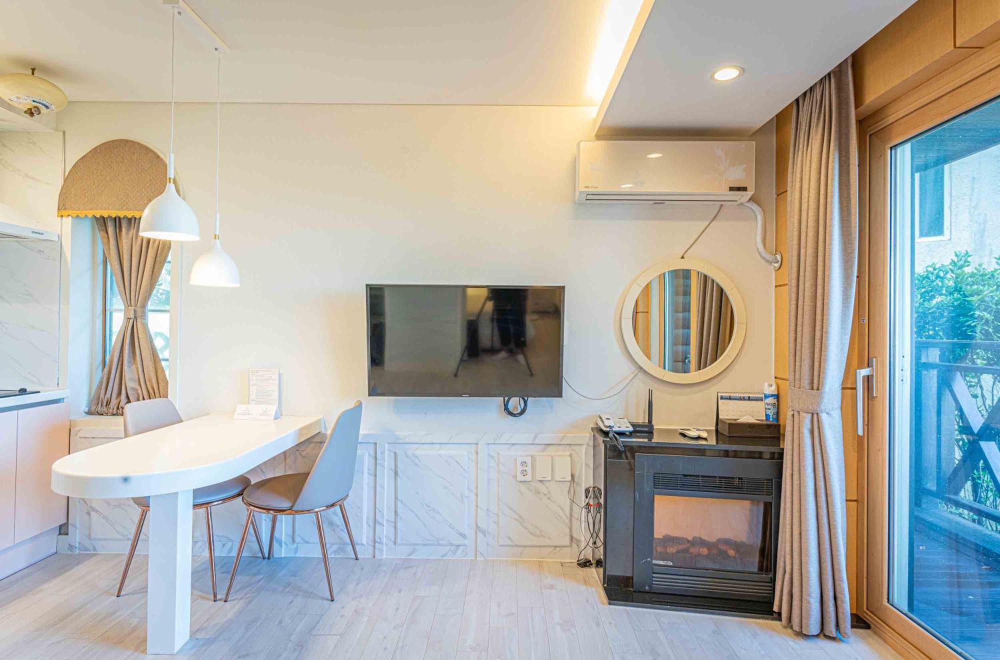 Dyne Resort Jeju Bagian luar foto